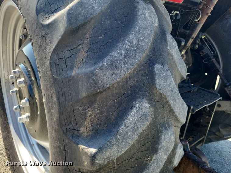 image for item DO3655 1997 Case IH 5230  MFWD tractor