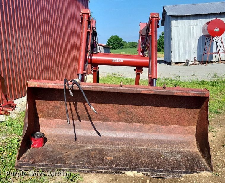 image for item DO3656 Case IH 520  loader