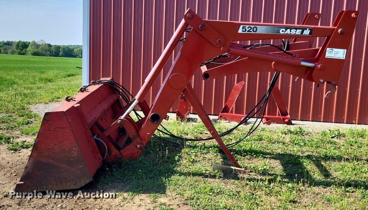 image for item DO3656 Case IH 520  loader
