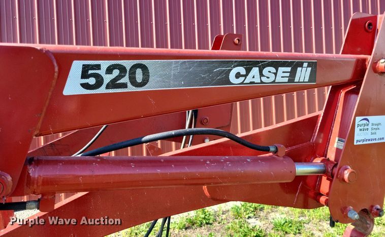 image for item DO3656 Case IH 520  loader