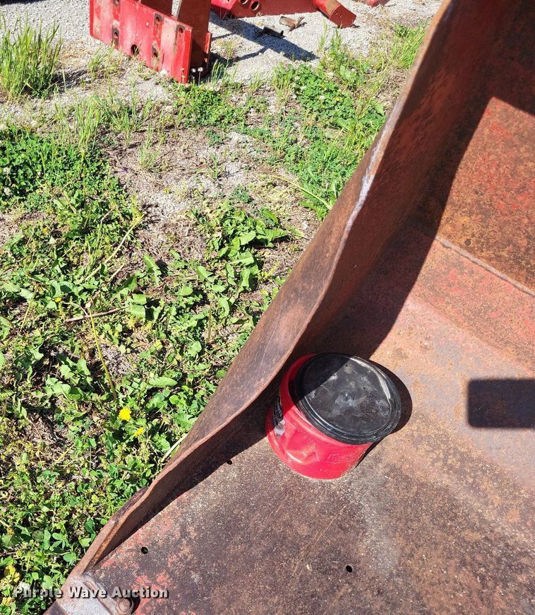 image for item DO3656 Case IH 520  loader