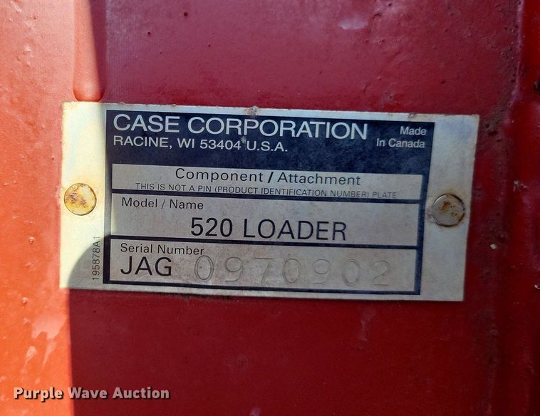 image for item DO3656 Case IH 520  loader