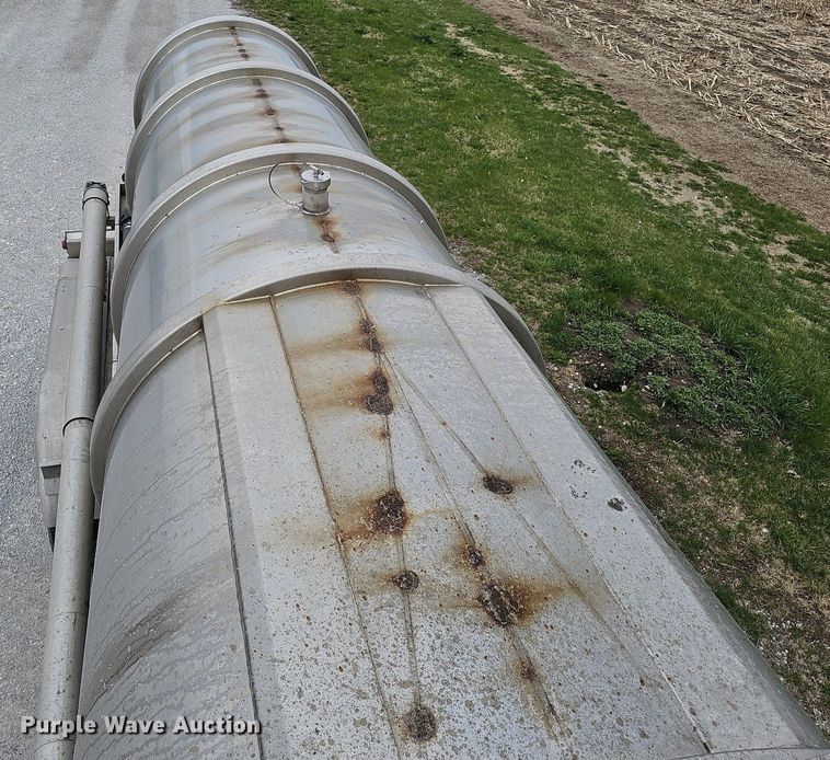 image for item DO4350 2016 Polar  tank trailer