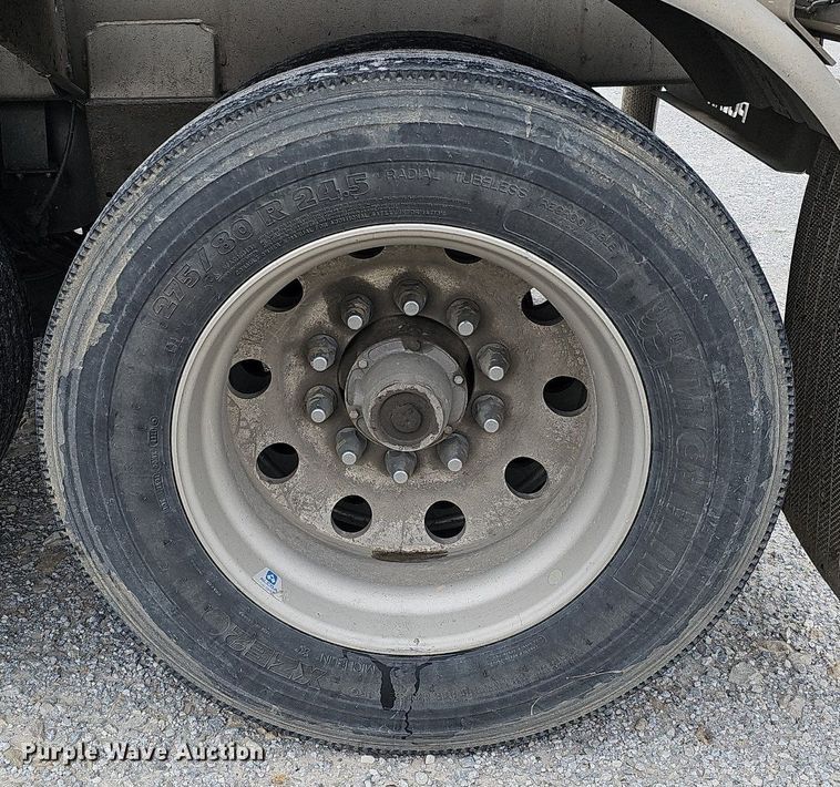 image for item DO4350 2016 Polar  tank trailer