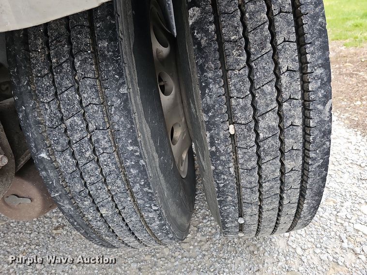 image for item DO4350 2016 Polar  tank trailer