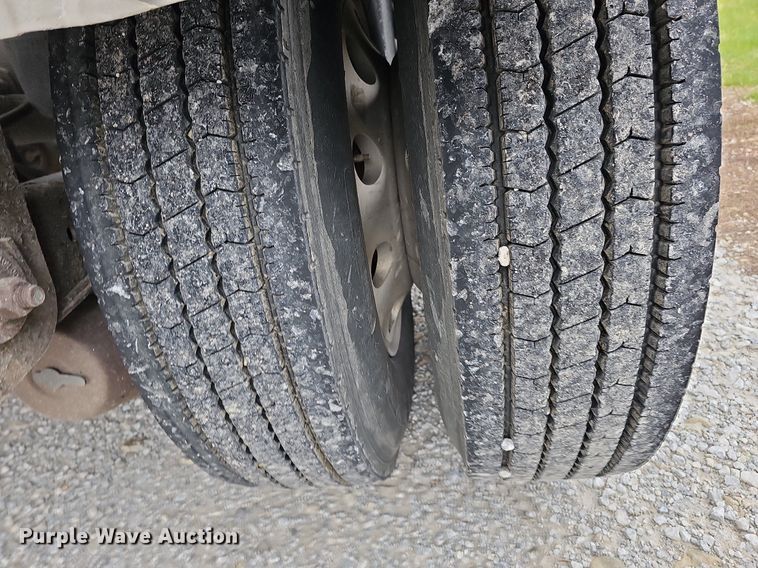 image for item DO4350 2016 Polar  tank trailer