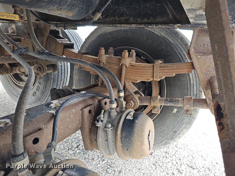 image for item DO4354 1983 Walker Stainless Equipment  tank trailer