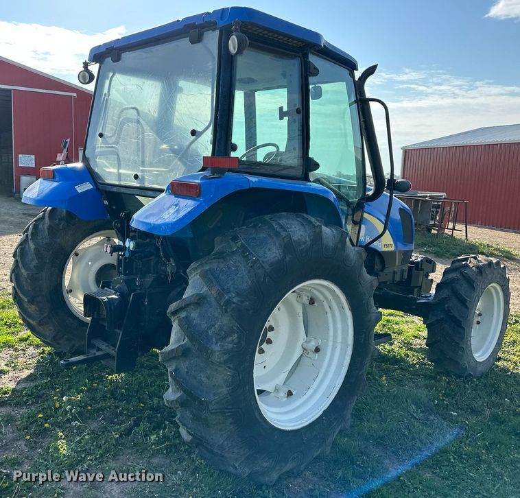 image for item DO4922 New Holland T5070  MFWD tractor