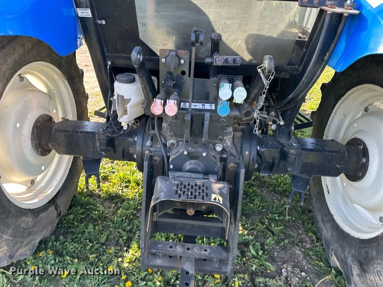 image for item DO4922 New Holland T5070  MFWD tractor