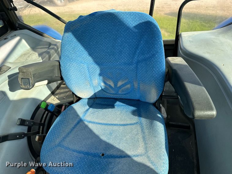 image for item DO4922 New Holland T5070  MFWD tractor