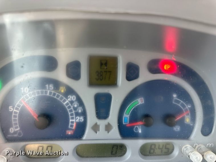 image for item DO4922 New Holland T5070  MFWD tractor