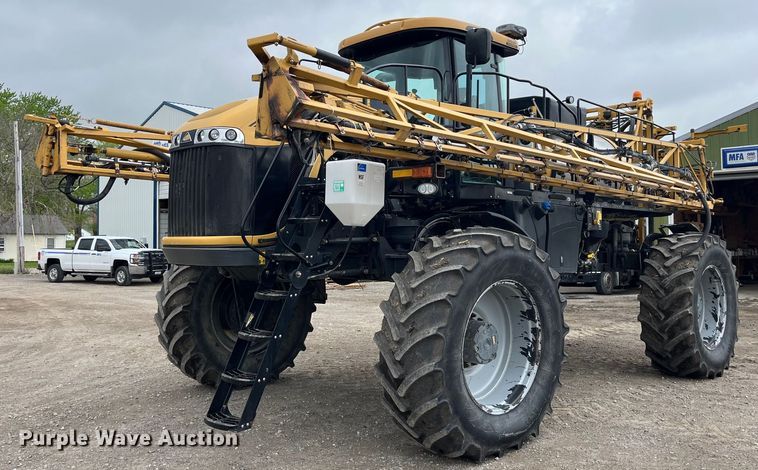 image for item DP0478 2013 AGCO RoGator 900  sprayer