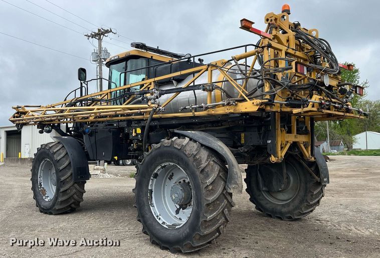 image for item DP0478 2013 AGCO RoGator 900  sprayer