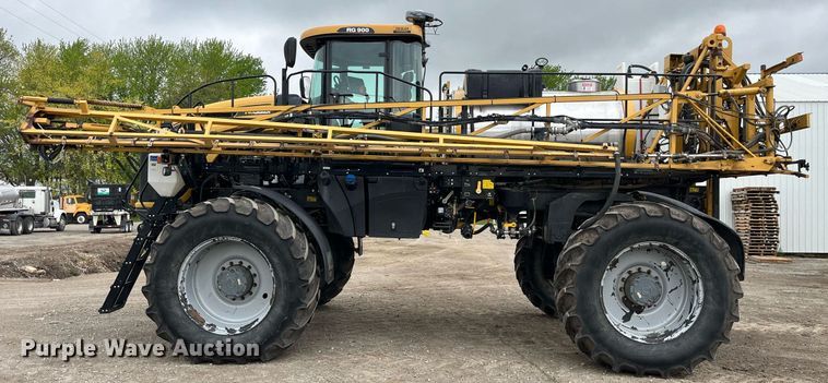 image for item DP0478 2013 AGCO RoGator 900  sprayer