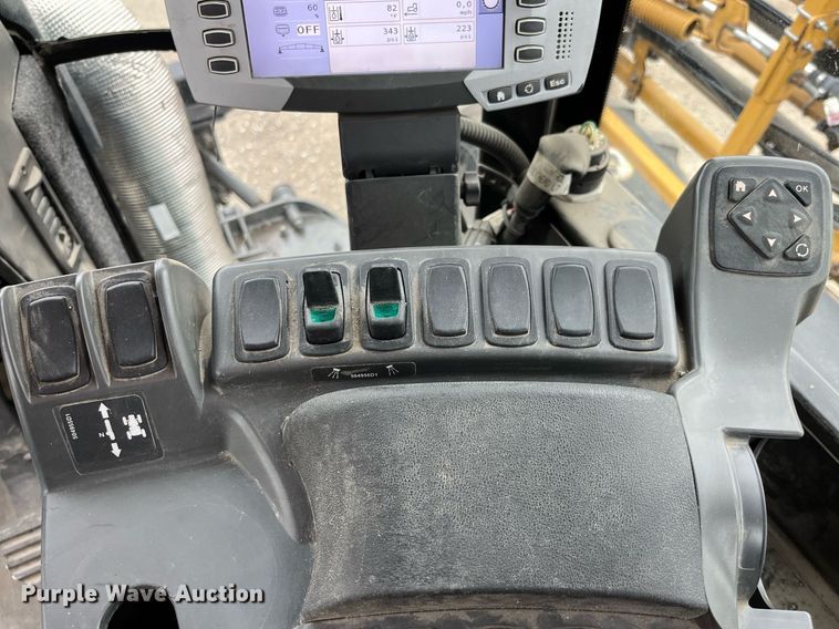 image for item DP0478 2013 AGCO RoGator 900  sprayer