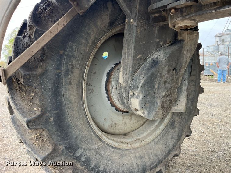 image for item DP0478 2013 AGCO RoGator 900  sprayer