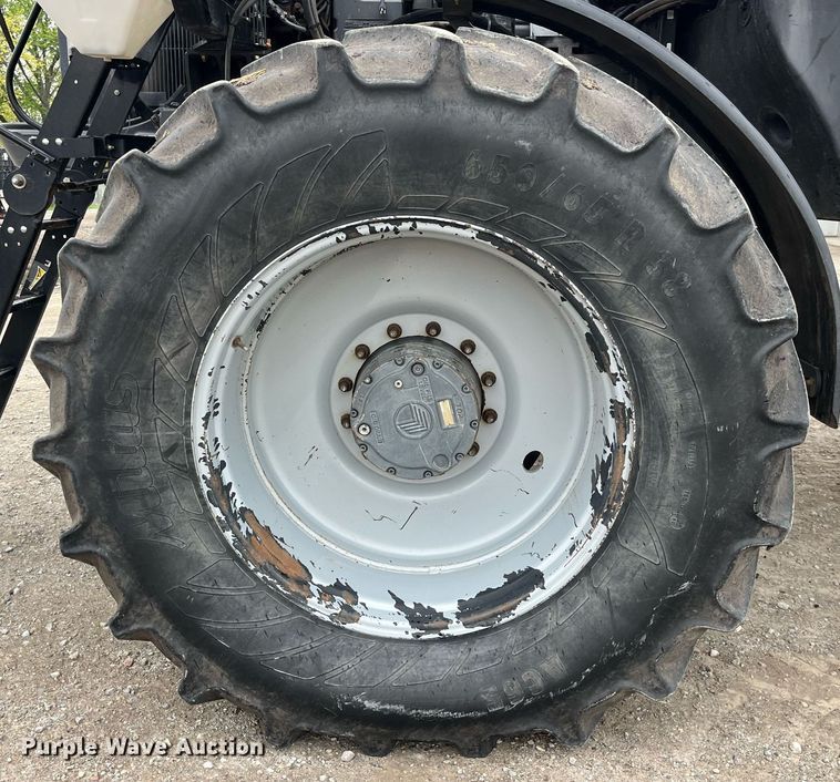 image for item DP0478 2013 AGCO RoGator 900  sprayer