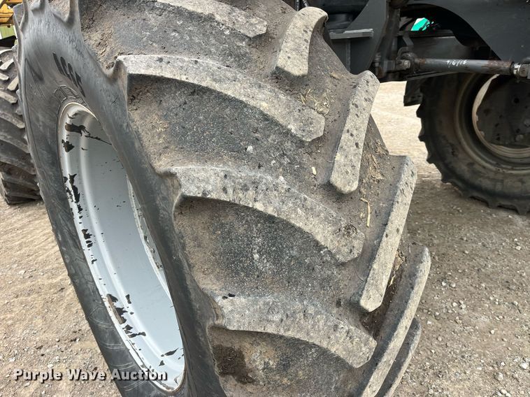 image for item DP0478 2013 AGCO RoGator 900  sprayer