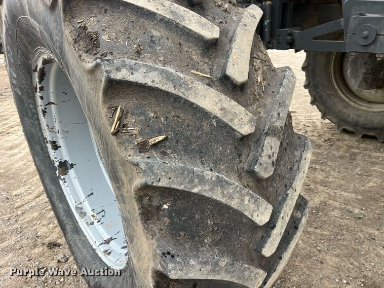 image for item DP0478 2013 AGCO RoGator 900  sprayer