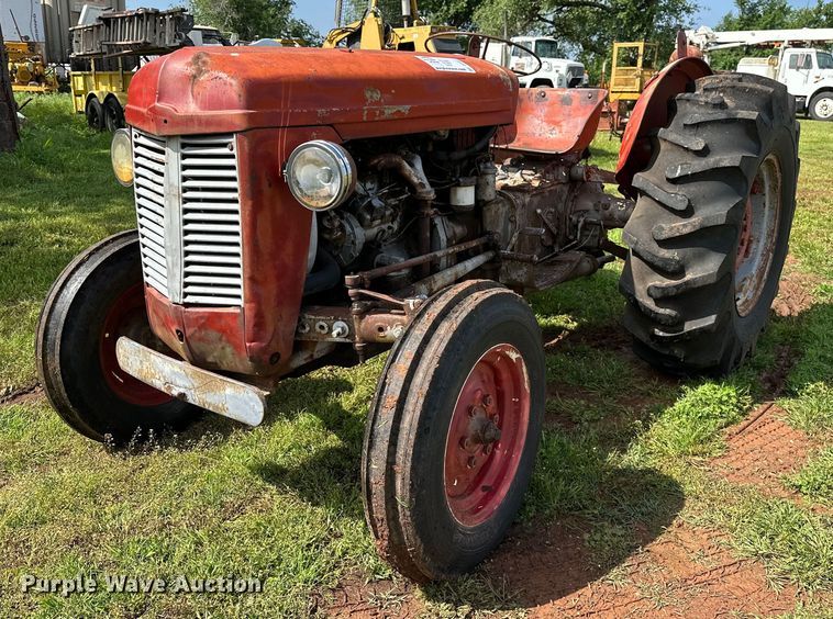 image for item DP3077 Massey Ferguson 35  tractor