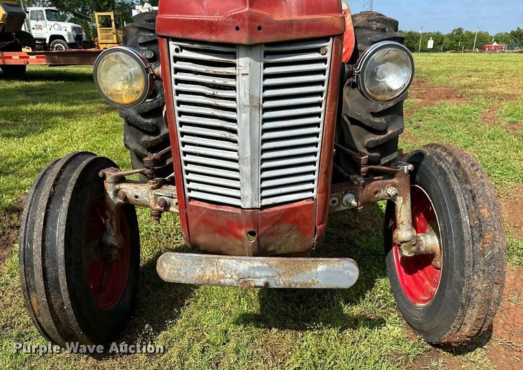 image for item DP3077 Massey Ferguson 35  tractor