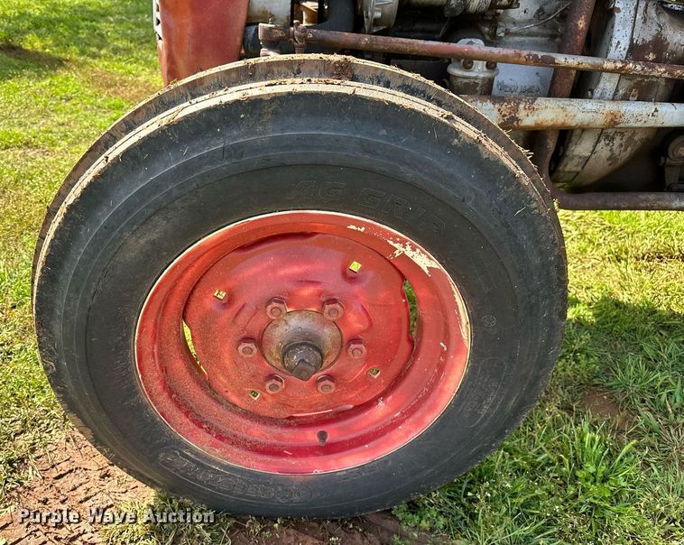 image for item DP3077 Massey Ferguson 35  tractor