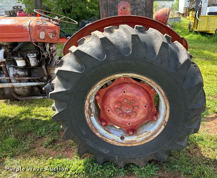 image for item DP3077 Massey Ferguson 35  tractor