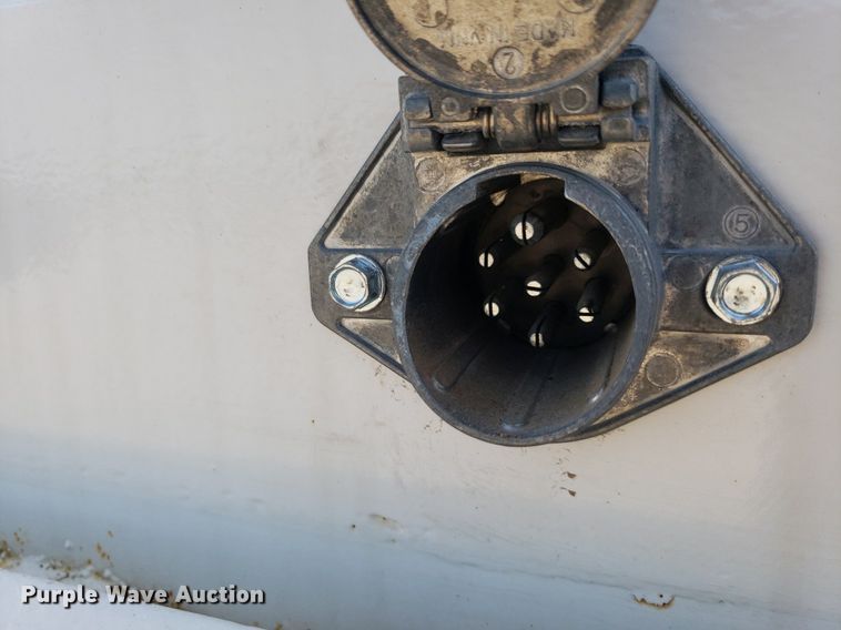 image for item DP7868 1997 McElroy  livestock trailer