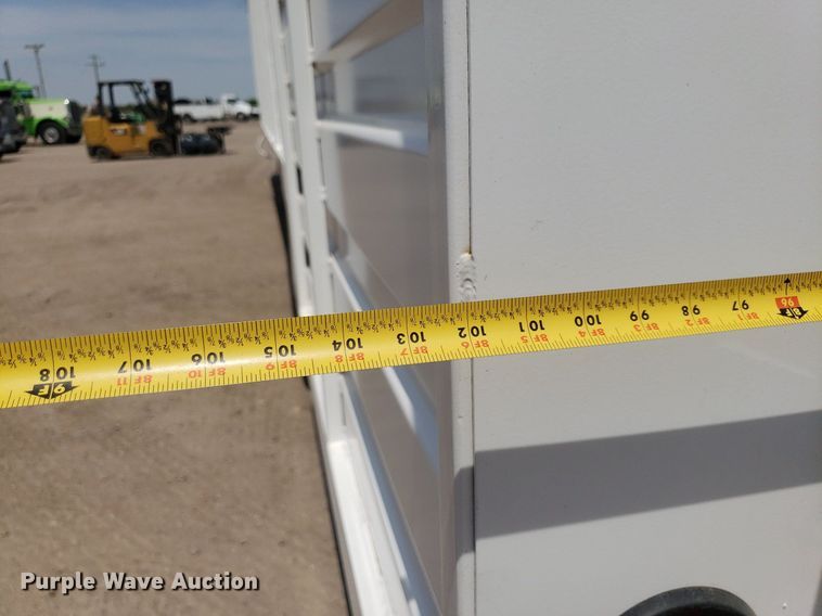 image for item DP7868 1997 McElroy  livestock trailer