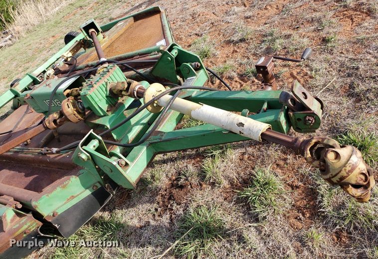 image for item DQ0538 John Deere 1518  batwing rotary mower