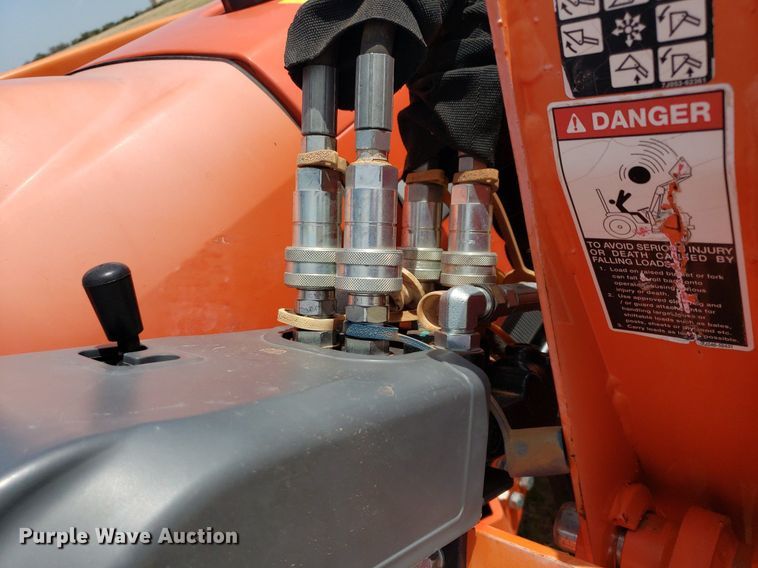 image for item DQ0545 Kubota L2501  MFWD tractor