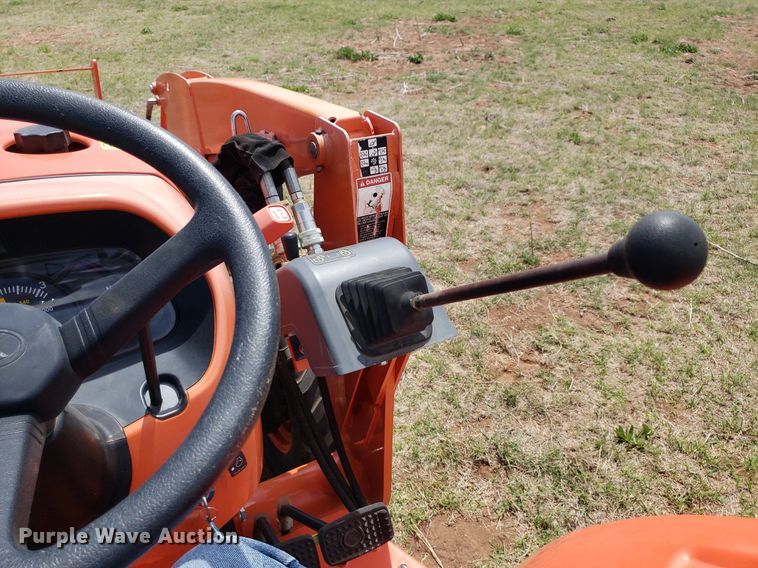 image for item DQ0545 Kubota L2501  MFWD tractor