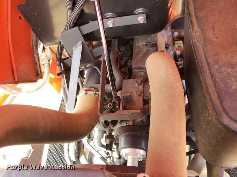 image for item DQ0545 Kubota L2501  MFWD tractor