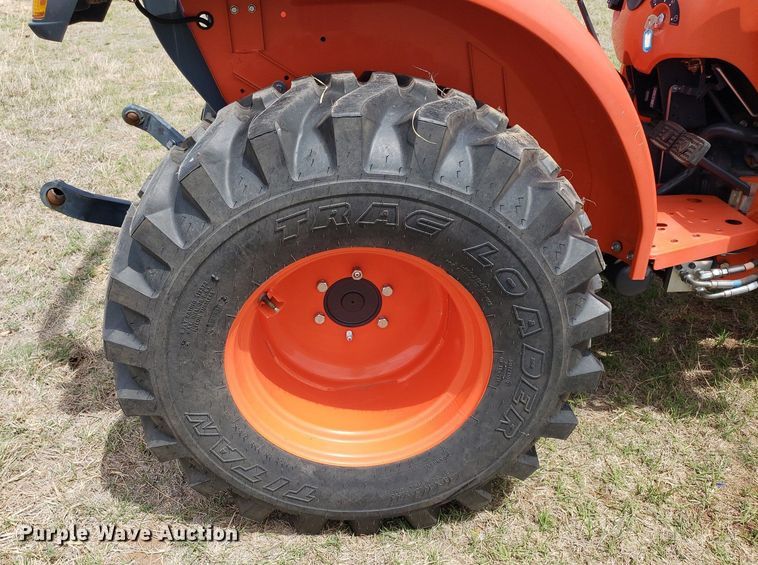 image for item DQ0545 Kubota L2501  MFWD tractor