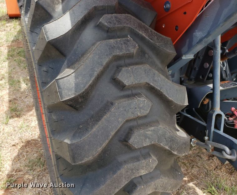 image for item DQ0545 Kubota L2501  MFWD tractor