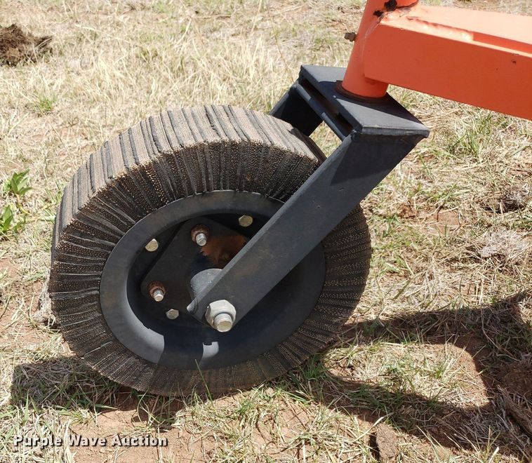 image for item DQ0547 Land Pride  rotary mower