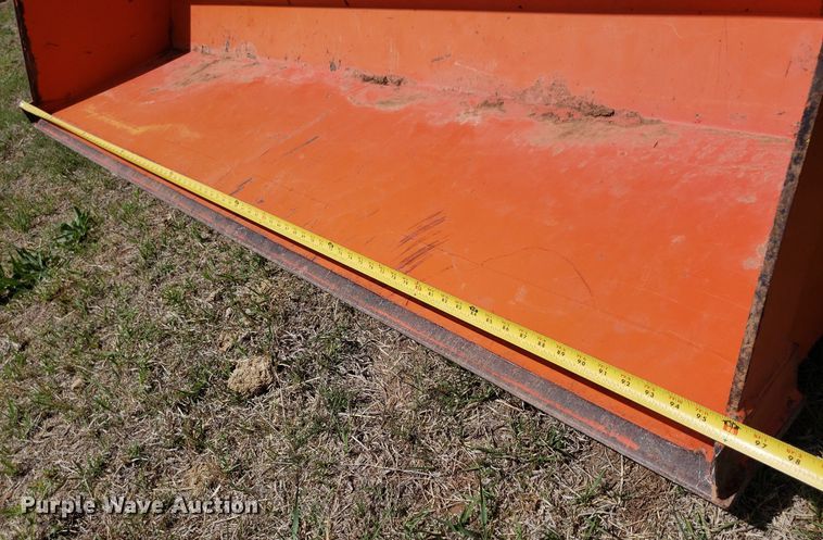 image for item DQ0557 Kubota M135GX  MFWD tractor