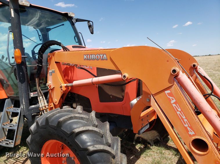 image for item DQ0557 Kubota M135GX  MFWD tractor