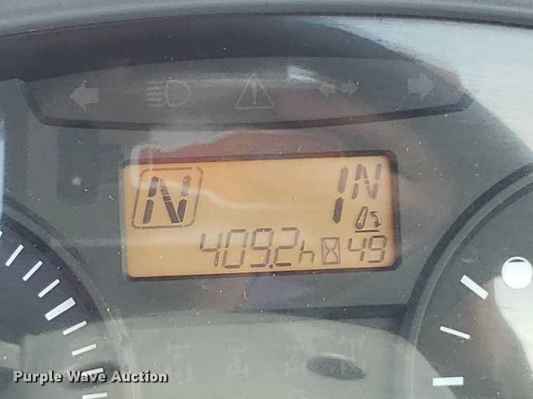 image for item DQ0557 Kubota M135GX  MFWD tractor