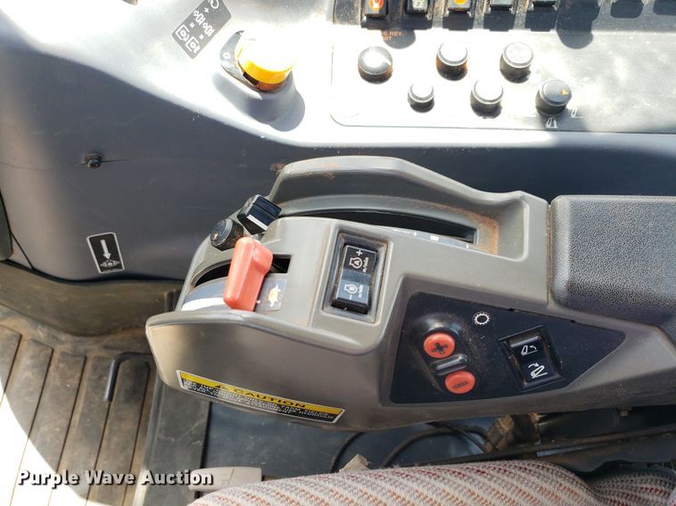 image for item DQ0557 Kubota M135GX  MFWD tractor