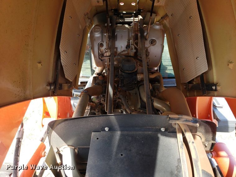 image for item DQ0557 Kubota M135GX  MFWD tractor