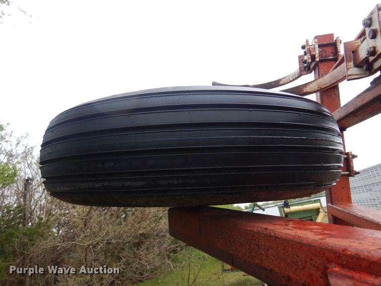 image for item DQ0581 International 55  chisel