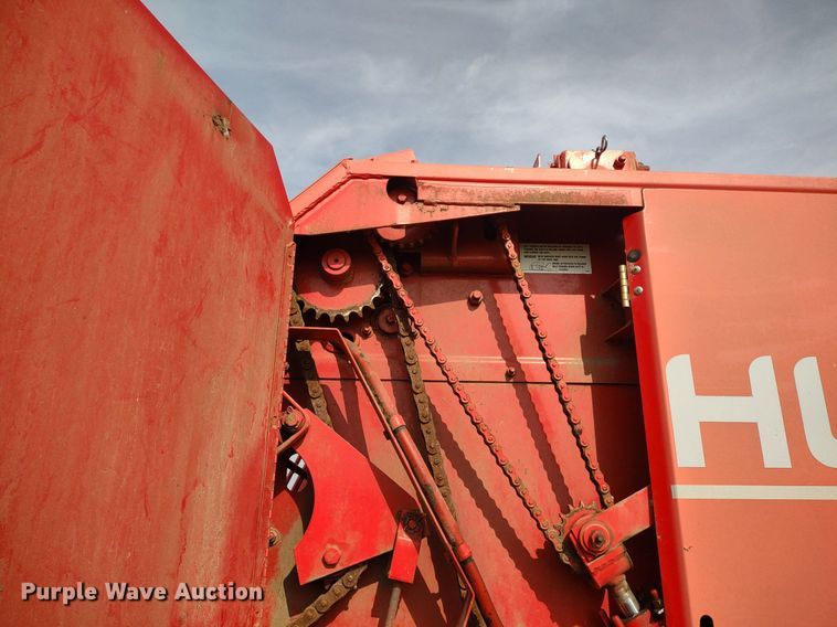 image for item DQ1716 Gehl RB1475  round baler