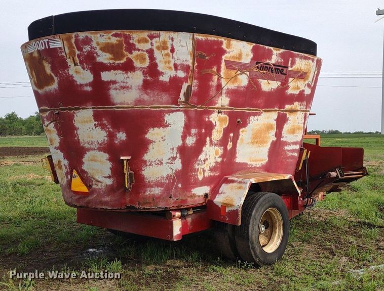 image for item DQ1717 Supreme 900T  feed grinder/mixer