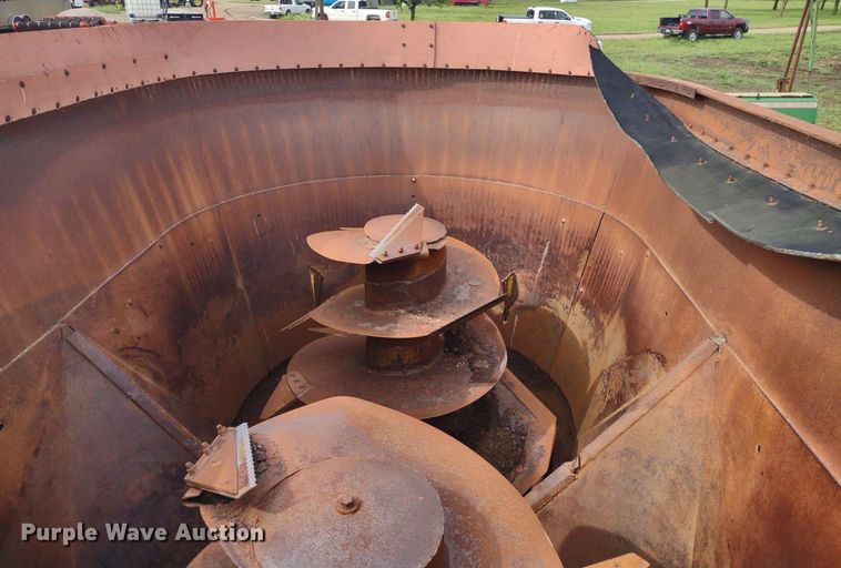 image for item DQ1717 Supreme 900T  feed grinder/mixer