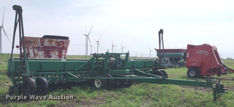 image for item DQ1718 Great Plains 2SF30-4408930131  grain drill