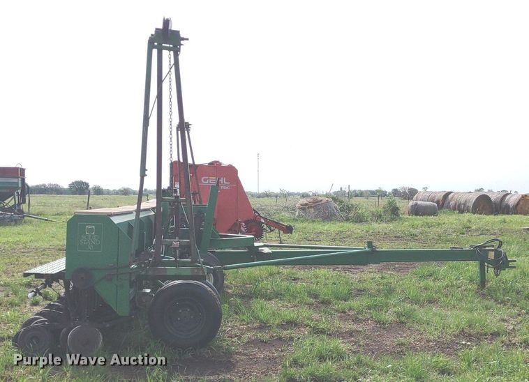 image for item DQ1718 Great Plains 2SF30-4408930131  grain drill