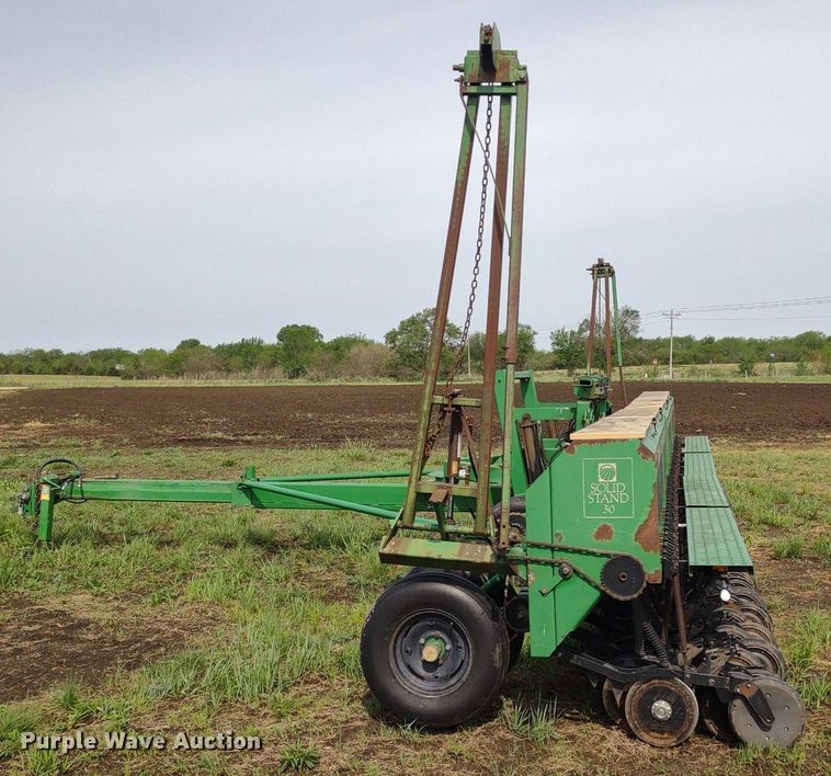 image for item DQ1718 Great Plains 2SF30-4408930131  grain drill