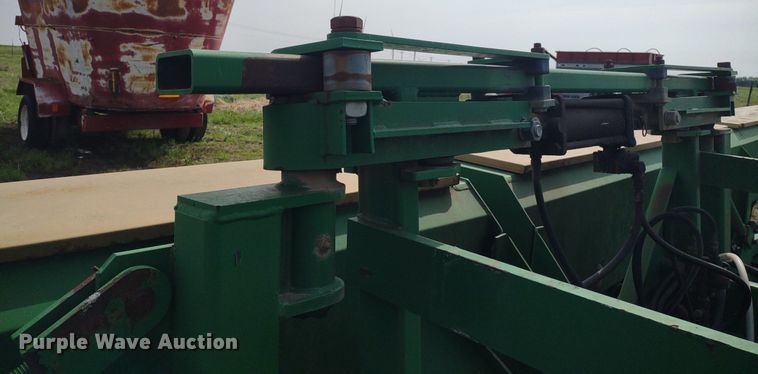 image for item DQ1718 Great Plains 2SF30-4408930131  grain drill