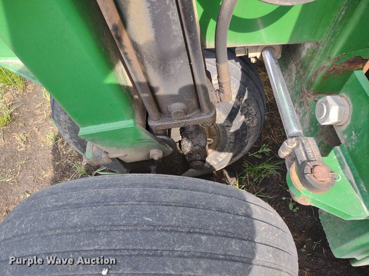 image for item DQ1718 Great Plains 2SF30-4408930131  grain drill